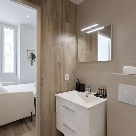 L'atelier D'andré  Center Of - Congres - - Clim